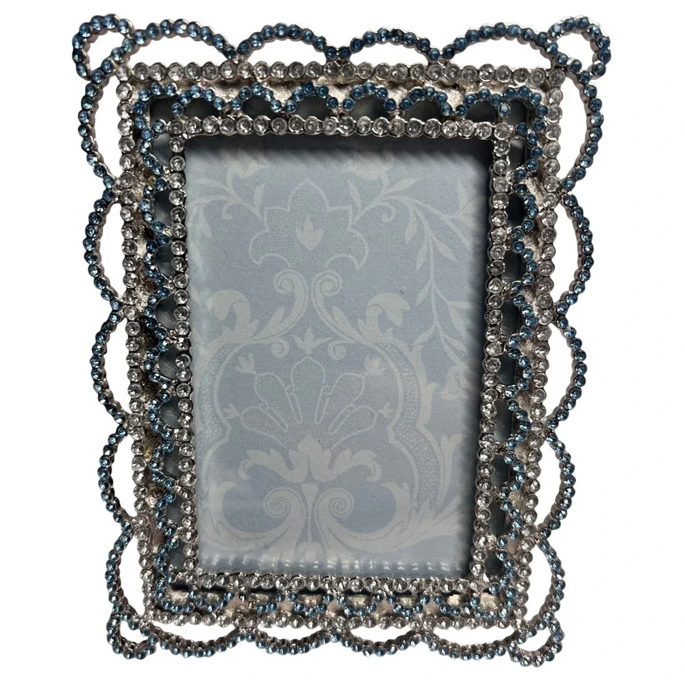 Sixtrees Blue Clear Rhinestone Scalloped Photo Frame Silver Tone Vintage Style